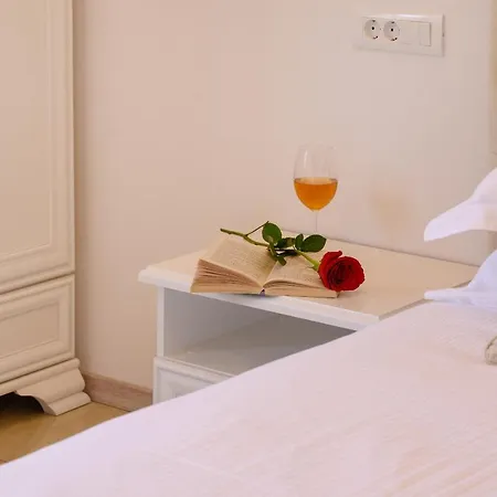 Konukevi Summer Breeze Luxury 4*