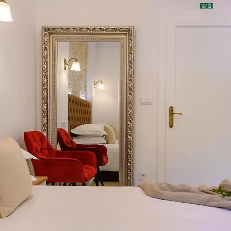 Summer Breeze Luxury